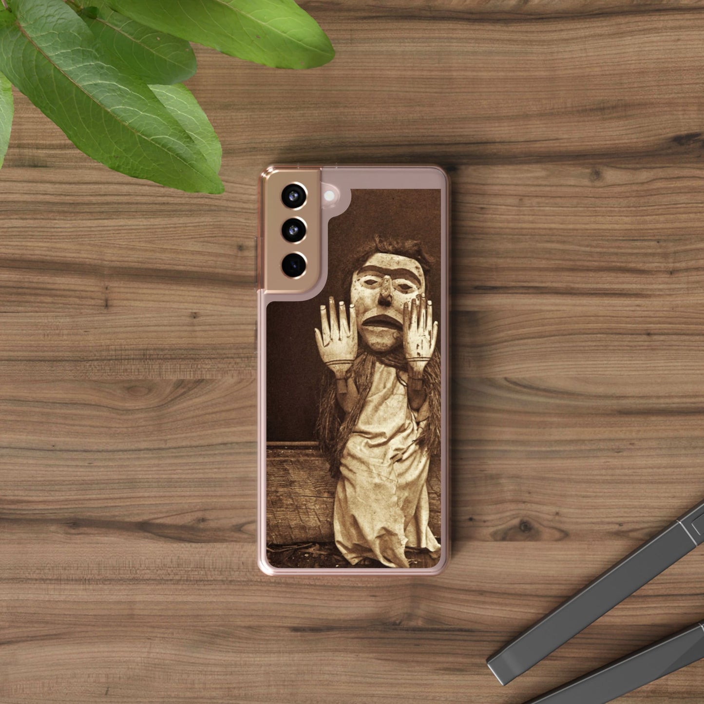 Yei Unique Clear Phone Case with Vintage Puppet Design, Artistic Phone Cover, Retro Style Protection, Gifts for Theater Lovers, Customized [...]